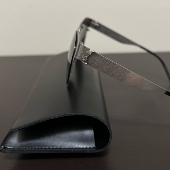 New Saint Laurent Round Sunglasses SLM42 Silver Grey Temple Logo YSL Case - Picture 6 of 13